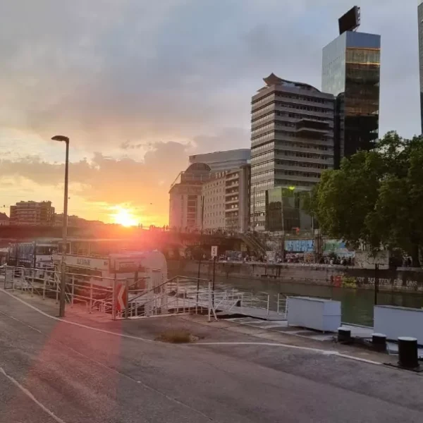 Stadtmetropole Sonnenuntergang
